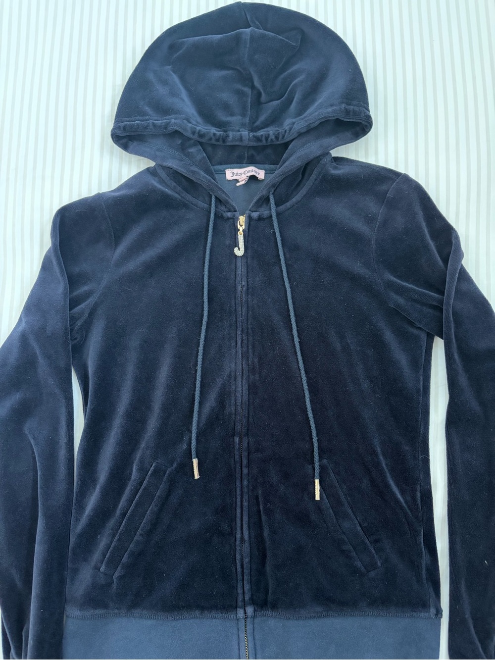 Vintage Juicy Couture Velour Zip-Up Hoodie Navy size Medium